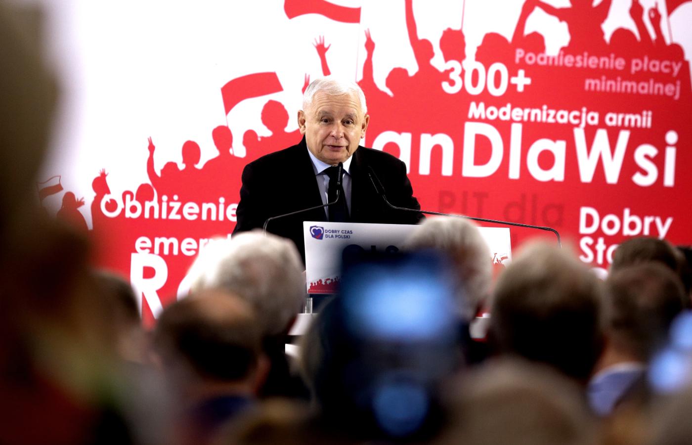 Jarosław Kaczyński podczas spotkania z wyborcami w Olsztynie