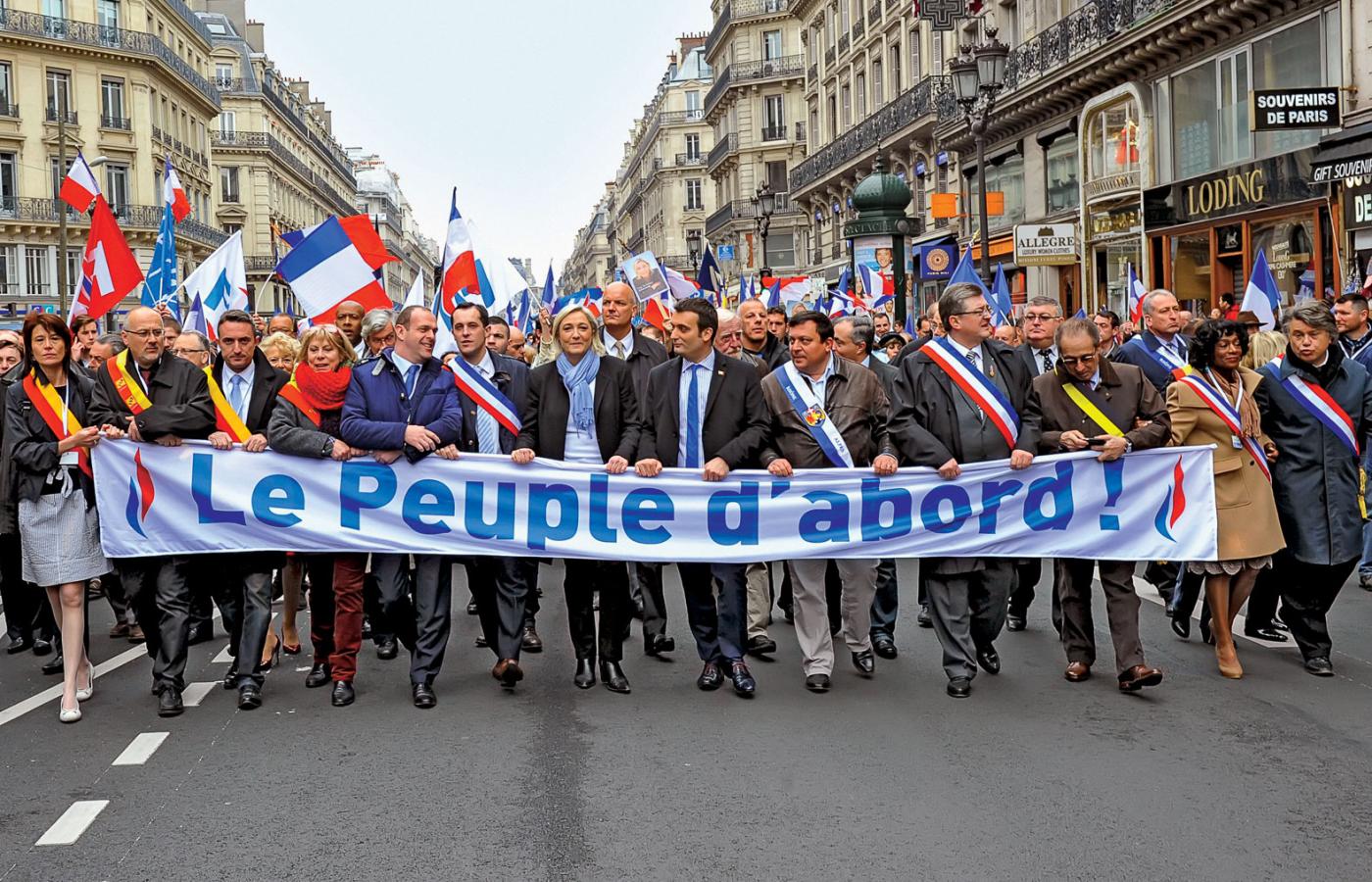 Front Narodowy w marszu po prezydenturę z hasłem: „Najpierw ludzie!”