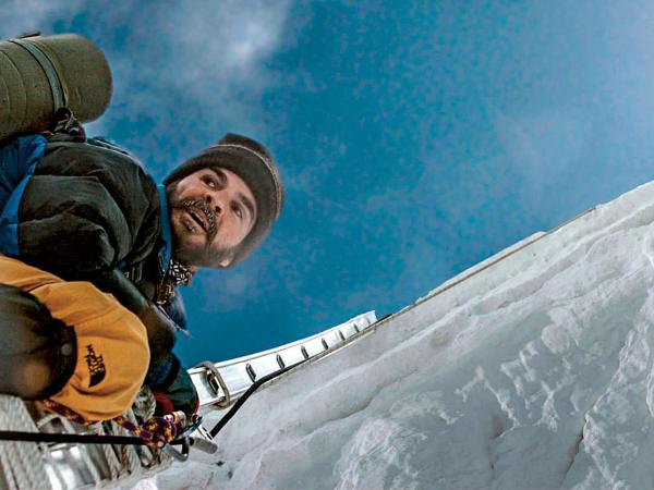 Znany z „House of Cards” Michael Kelly jako dziennikarz Jon Krakauer