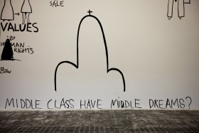 I znowu Perjovschi, i znowu 2011. Autorowi wszystko kojarzy się z jedną częścią ciała.