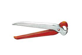 „Dziwię się tym członkom PiS, którzy są na pozór przyzwoitymi ludźmi i dobrze wiedzą, że coś jest głęboko nie tak. Nie mam pojęcia, jak oni mogą patrzeć w lustro. W tym właśnie manifestuje się bezwstyd”.