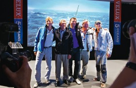 Uczestnicy regat Velux 5 Oceans jeszcze przed startem,  od lewej: Christophe Bullens, Derek Hatfield, Zbigniew  Gutkowski, Brad van Liew, Chris Stanmore-Major.