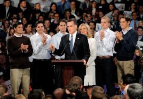 Mitt Romney z żoną i synami, Manchester.