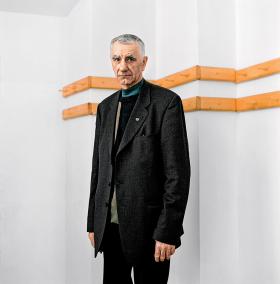 Janusz Gortat (63 l.) - zdobywca brązowych medali w Monachium (1972) i Montrealu (1976). Papa Stamm o nim: bokser z charakterem. Ojciec Marcina, koszykarza NBA. Emeryt, zawsze aktywny w działaniach PZB. Mieszka w Warszawie.