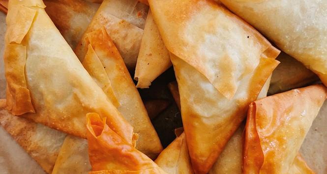 Tiropita, czyli oscypek, bundz i bryndza