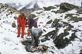 Alpy Ötztalskie, miejsce odkrycia zamarzniętego człowieka sprzed 5 tys. lat.