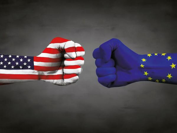„Wiele państw europejskich nie ufa sobie nawzajem. Jesteśmy wobec sąsiadów podejrzliwi nawet bardziej niż wobec Amerykanów”.