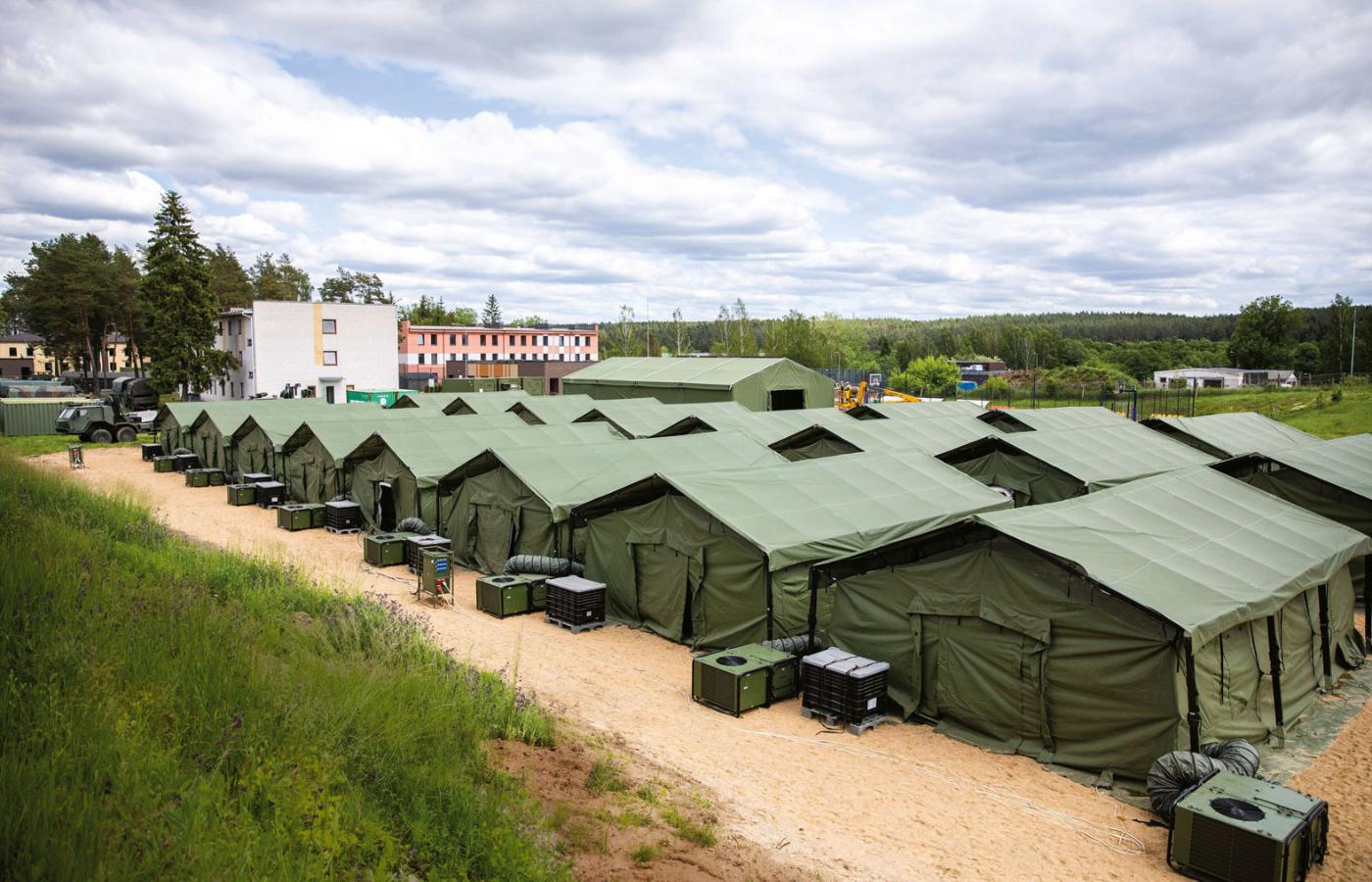 Obóz dla uchodźców w Podbrodzie, 40 km od Wilna.