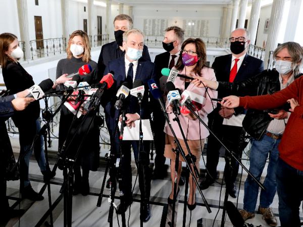 Konferencja klubu Lewicy po spotkaniu z premierem Mateuszem Morawieckim