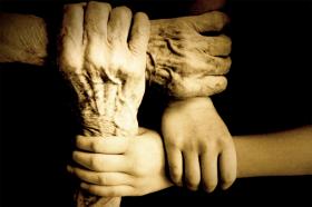 Do rozwoju potrzebna jest wielość perspektyw i różnorodność – a bez rozwoju, w regresie, miejsc pracy ubywać będzie także dla starych.