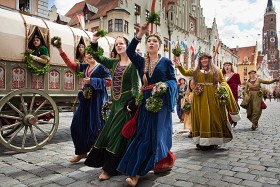 W 1495 r. przybył tu orszak córki Kazimierza Jagiellończyka.