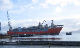 Trwają ostatnie prace wykończeniowe w stocznia Aker. Stąd pod koniec kwietnia platforma zostanie odholowana na Morze Norweskie.