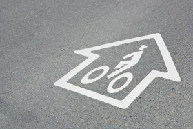 Na pewno wsiadając na rower deklarujemy – w większym stopniu niż w poprzednich dekadach – swoją wizję świata.