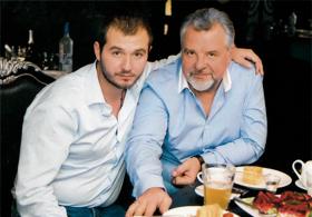 Aleksander Ignatienko (z prawej) i Iwan Nazarow - jedni z głównych bohaterów afery hazardowej. Ale czy najważniejsi?
