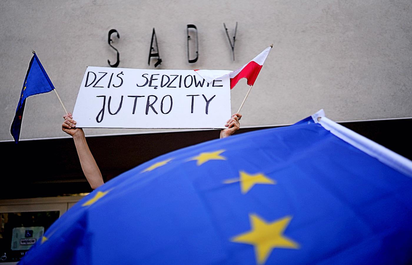 Protest w obronie sędziego Adama Synakiewicza w Częstochowie, 13 września 2021 r.