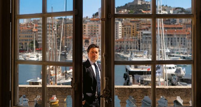 Urzędujący mer Benoît Payan z Partii Socjalistycznej dostał 54 proc. głosów. Uchronił dzięki temu Marsylię przed rządami skrajnej prawicy.