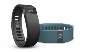 Fitbit Force. Inteligentna opaska na ręke, która mierzy naszą aktywność fizyczną.