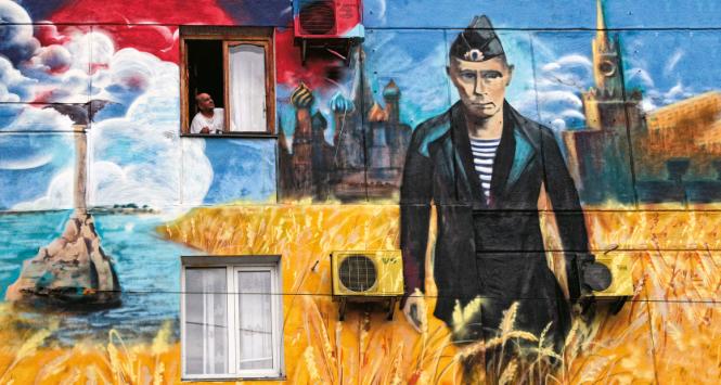 Mural z Putinem namalowany na jednym z sewastopolskich bloków już po zajęciu Krymu.