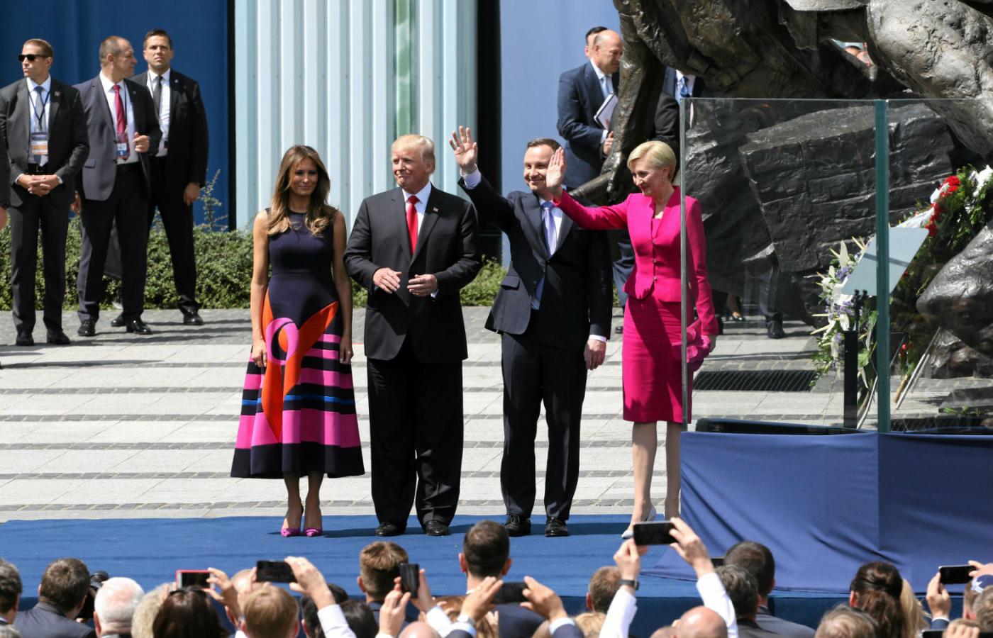 Melania i Donald Trump oraz Andrzej i Agata Dudowie po przemówieniu amerykańskiego prezydenta na pl. Krasińskich w Warszawie.