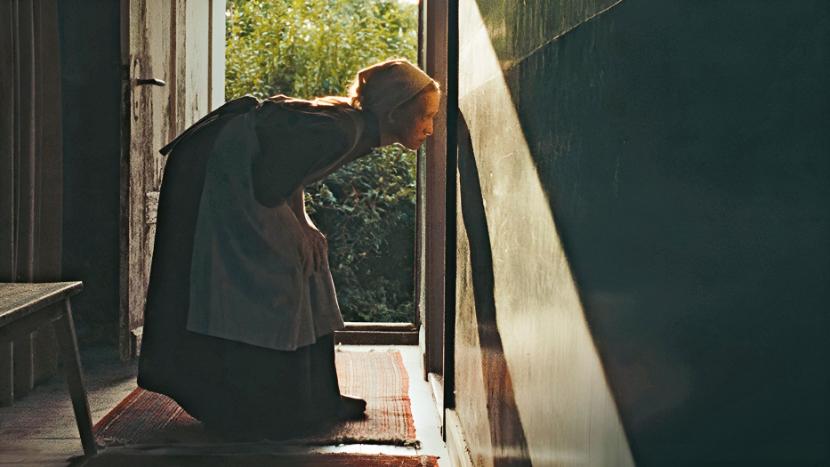 „Wpatrując się w słońce”, reż. Mascha Schilinski