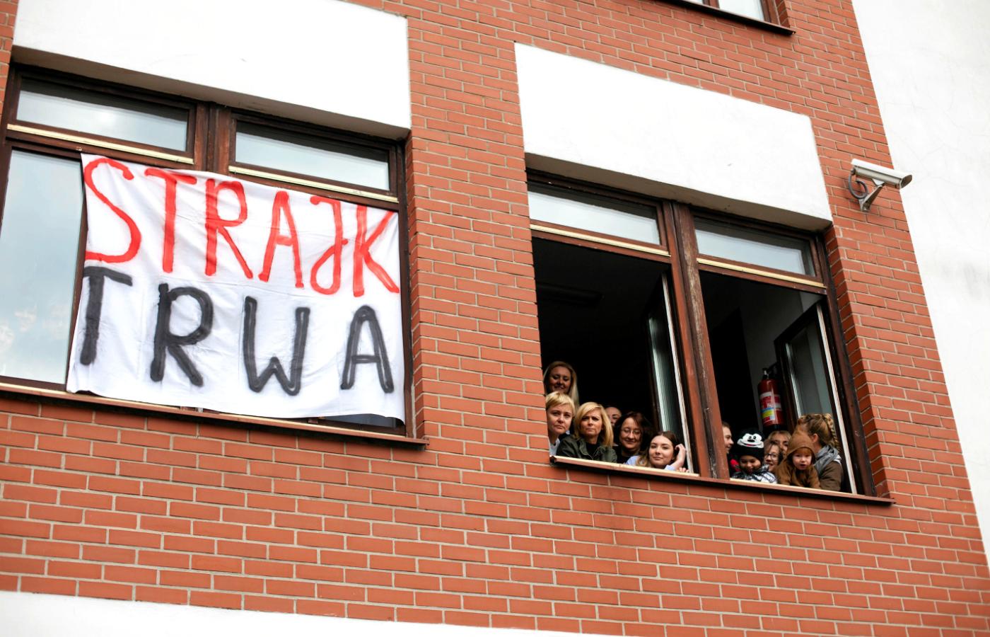 Strajkujący nauczyciele w Gdańsku.