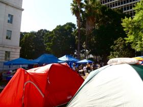 Ruch Okupujmy Wall Street rozbił kilkanaście namiotów na waszyngtońskim Freedom Plaza.