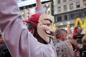 Uczestnicy stawiają na symbolikę. Najbardziej konkretne postulaty to wyeliminowanie z polityki lobbistów i pieniędzy.