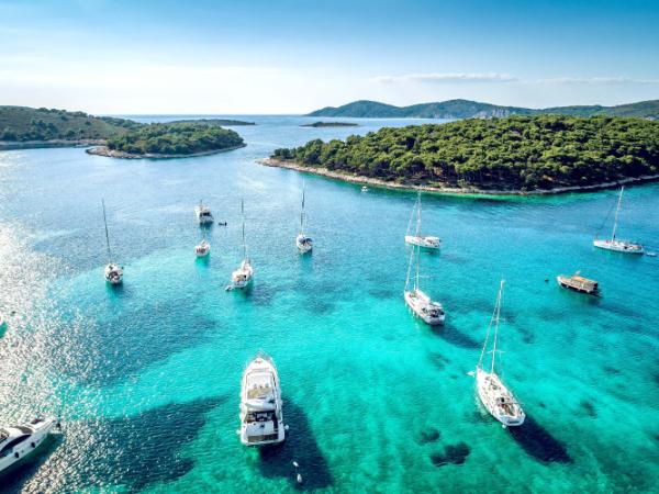 Czarter jachtów i rejsy z GlobeSailor