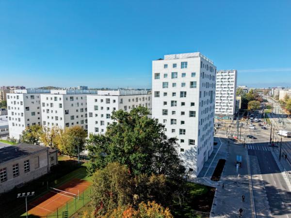Budynek TBS przy ul. Grójeckiej w Warszawie
