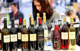 Bardzo trudno jest dokładnie określić, ile lat przyswajania etanolu powoduje jakie szkody.