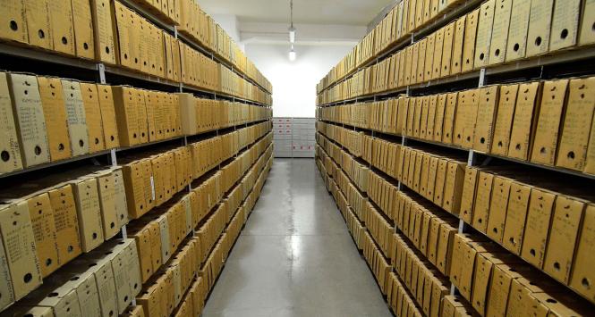 Akta IPN w siedzibie Instytutu.