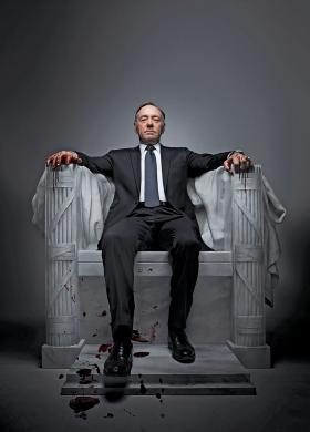 Algorytm podyktował także sposób dystrybucji „House of Cards”. Okazało się, że lubimy połykać sezony seriali w całości.