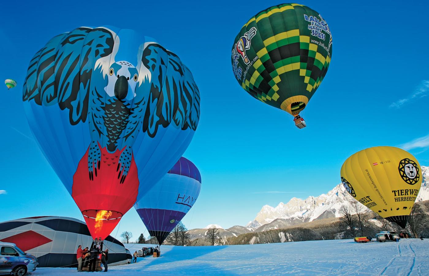 Austriackie Szladming. Pokazy balonowe odbywają się tu w styczniu każdego roku.