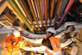 Prace we wnętrzu TBM - Maria.