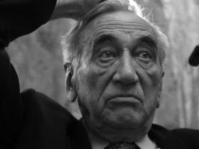 Były premier, były wiceprezes warszawskiego KIK, Tadeusz Mazowiecki. Dziś doradca strategiczny prezydenta Bronisława Komorowskiego.