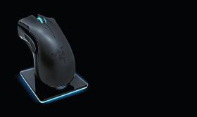 Mysz bezprzewodowa Razer Mamba 2012. Podwójny czujnik (optyczny i laserowy) zapewnia niezwykłą precyzję. Jej ergonomię docenili gracze profesjonalnie uprawiający e-sporty. Do licytacji na Allegro i  partyjki w „Angry Birds” też będzie dobra. Cena: 518 zł.