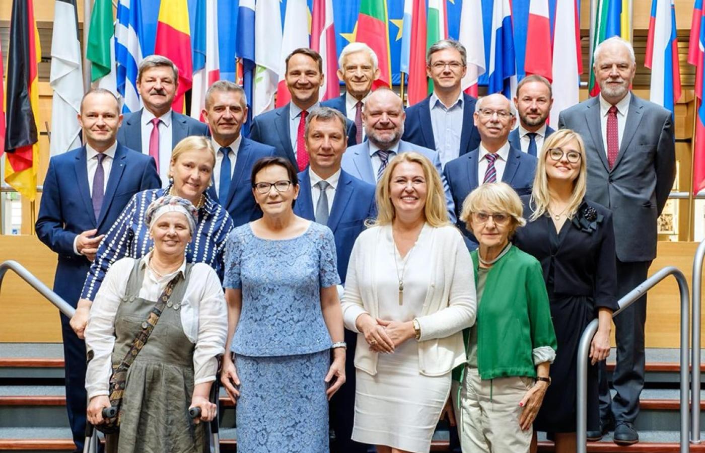 W czerwcu 2019 r. Ewa Kopacz została wybrana także na wiceprzewodniczącą frakcji chadeckiej w europarlamencie.