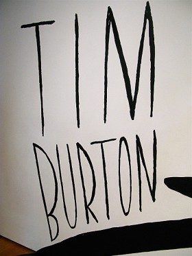 W nowojorskim Muzeum Sztuki Nowoczesnej trawa (do końca kwietnia 2010) wystawa prac reżysera.