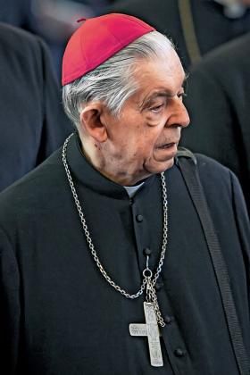 Kościół katolicki pod kierownictwem abp. Glempa chciał być czynnikiem łagodzącym konflikt.