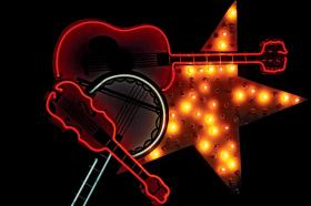 Bluegrass to muzyka angielskich, szkockich, irlandzkich i walijskich emigrantów, która gdzieś w połowie zeszłego wieku w Appalachach, w Kentucky, Tennessee, Wirginii, Karolinie, nabrała ostatecznego brzmienia.