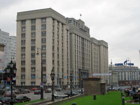 Prezydent Rosji ma prawo wydawania dekretów z mocą ustawy. Po co więc parlament (na zdjęciu)?