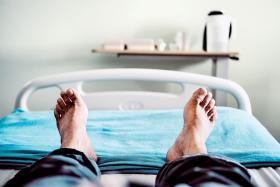 Składka na zdrowie wynosi obecnie 9 proc., więc posiadacz przeciętnych zarobków rocznie zasila kasę NFZ sumą ponad 4,5 tys. zł.