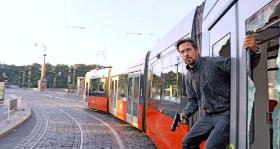 Ryan jako ucieleśnienie mocy w superwidowisku „Gray Man” z 2022 r.