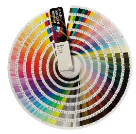 System Pantone stale rozbudowuje paletę. Ale każdy z nowych odcieni to nowy punkt na już istniejącej mapie.