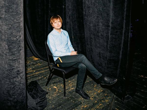 Grzegorz Kwiatkowski (ur. 1984 r.) – poeta, muzyk, autor tomików poetyckich i płyt nagranych z zespołem Trupa Trupa, wydawanych w Polsce i na świecie.