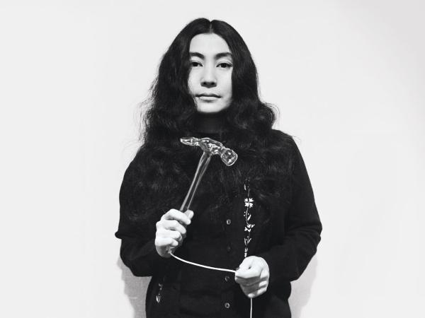 Yoko Ono nadal walczy o pokój.