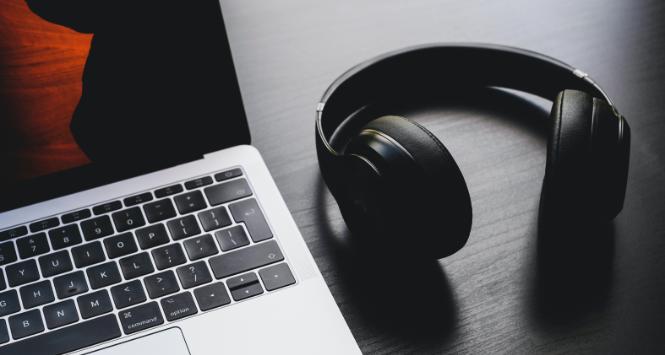 O decyzji dotyczącej zakończenia projektu „Radio AI” poinformował redaktor naczelny, likwidator Marcin Pulit w piśmie do pracowników.