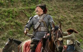 Bohdan Stupka jako Taras Bulba; kadr z filmu „Taras Bulba”, reż. Władimir Bortko, Rosja/Ukraina, 2009 r.