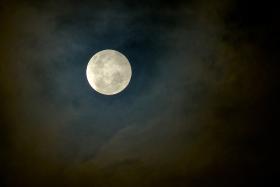 Selenophobia – lęk przed pełnią księżyca