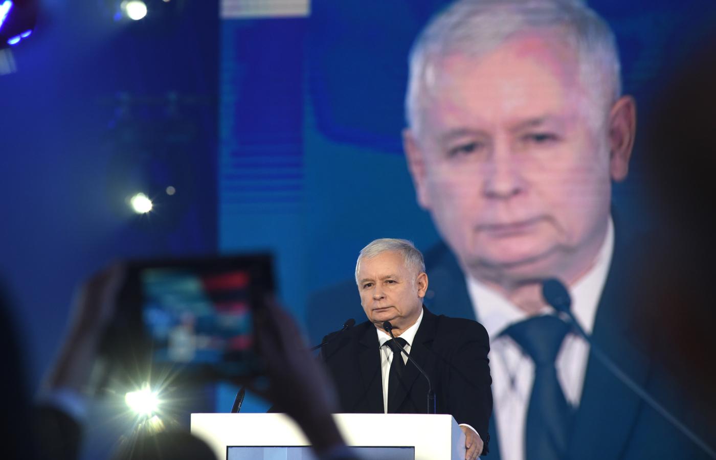 Kaczyńskiego interesuje czysta władza, zdecydowanie mniej zajmuje go gospodarka.